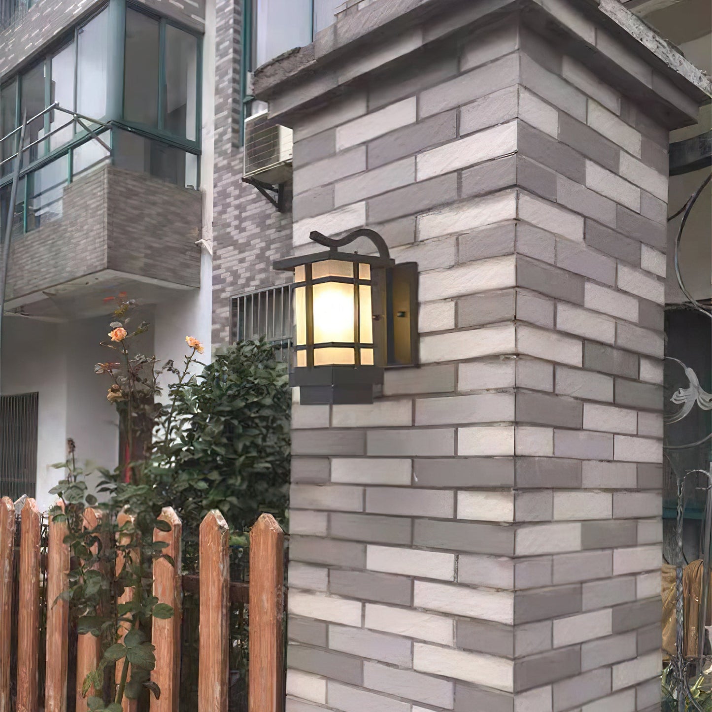 Madison Lantern Outdoor Wall light fixture Wall Lamp