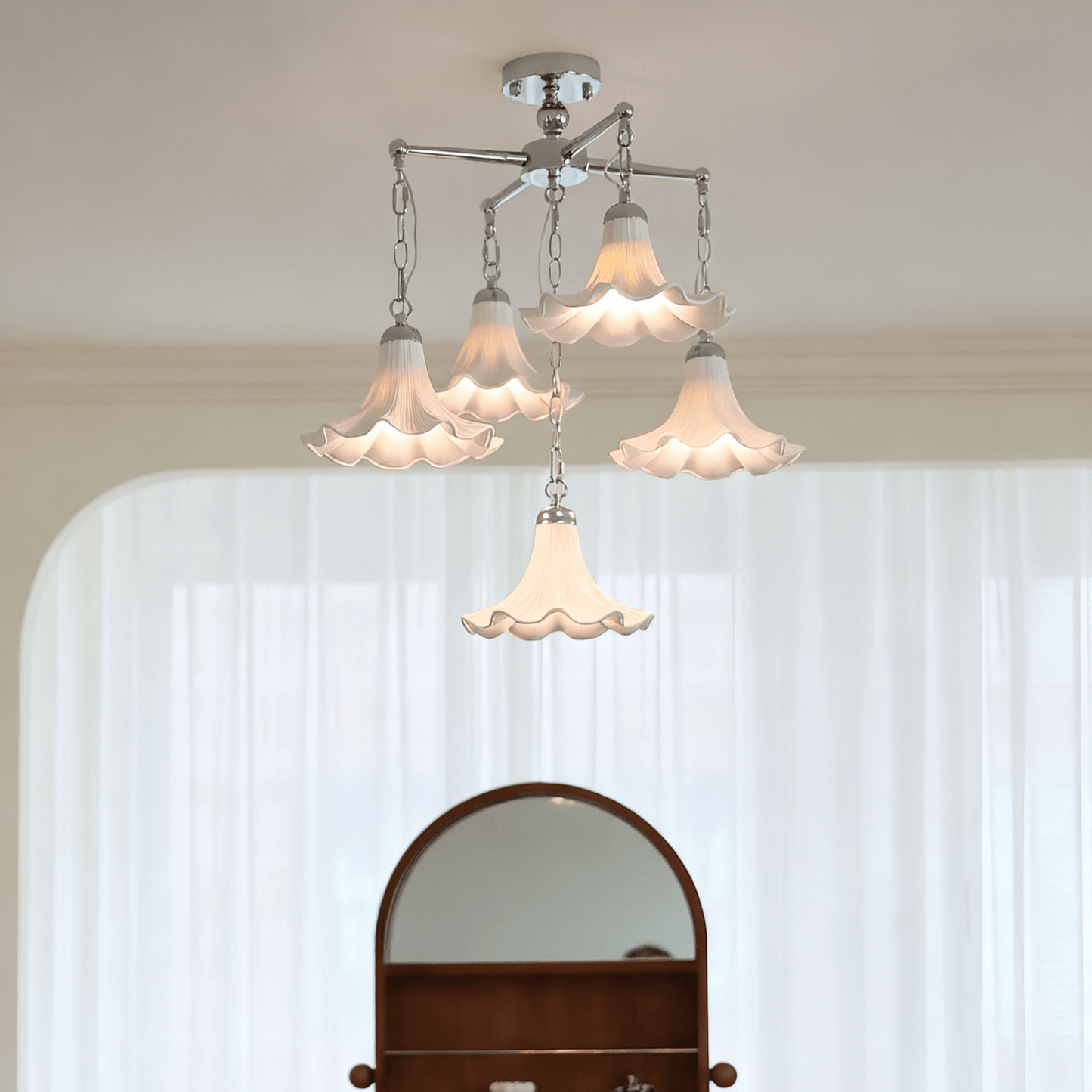 Mugena Bloom Chandelier