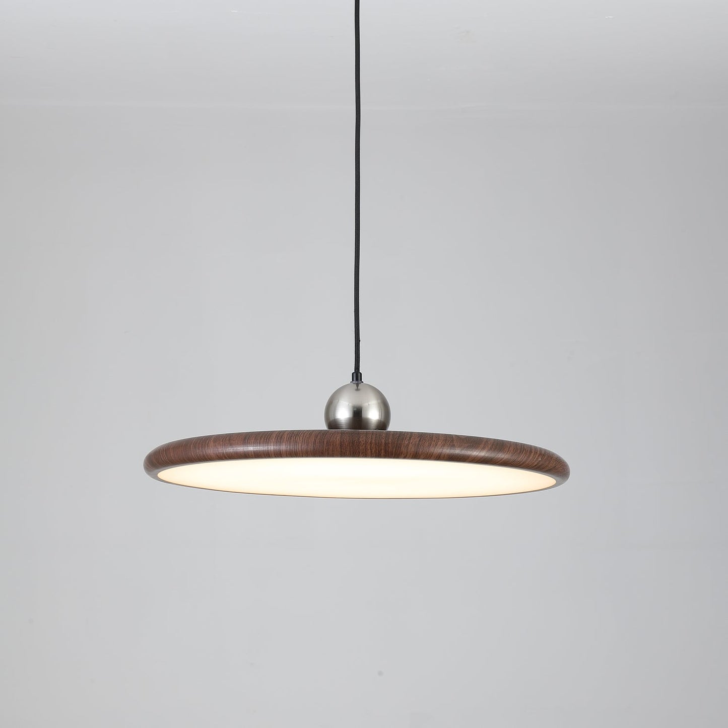 Ovalo Grain Pendant Light