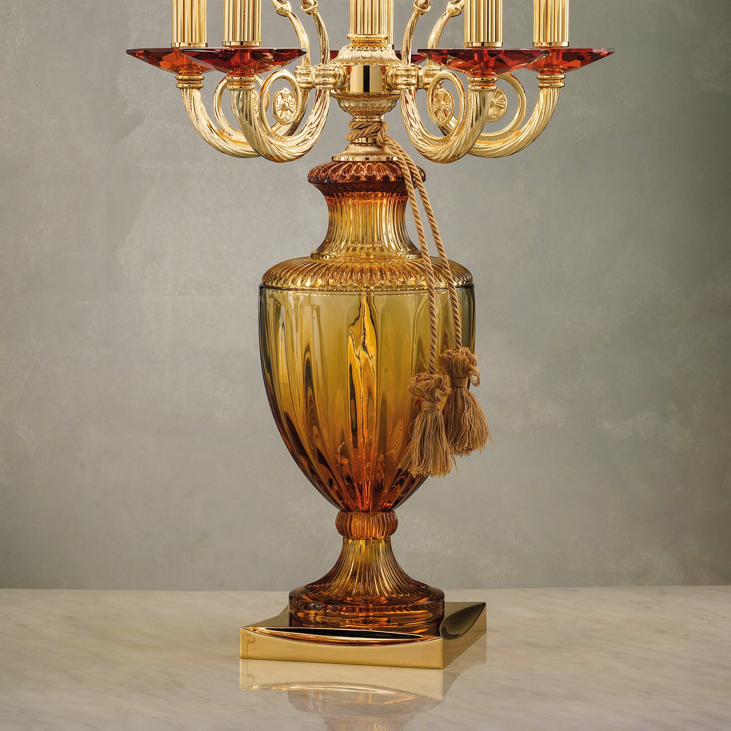 Classic Candelabra Style Table Lamp
