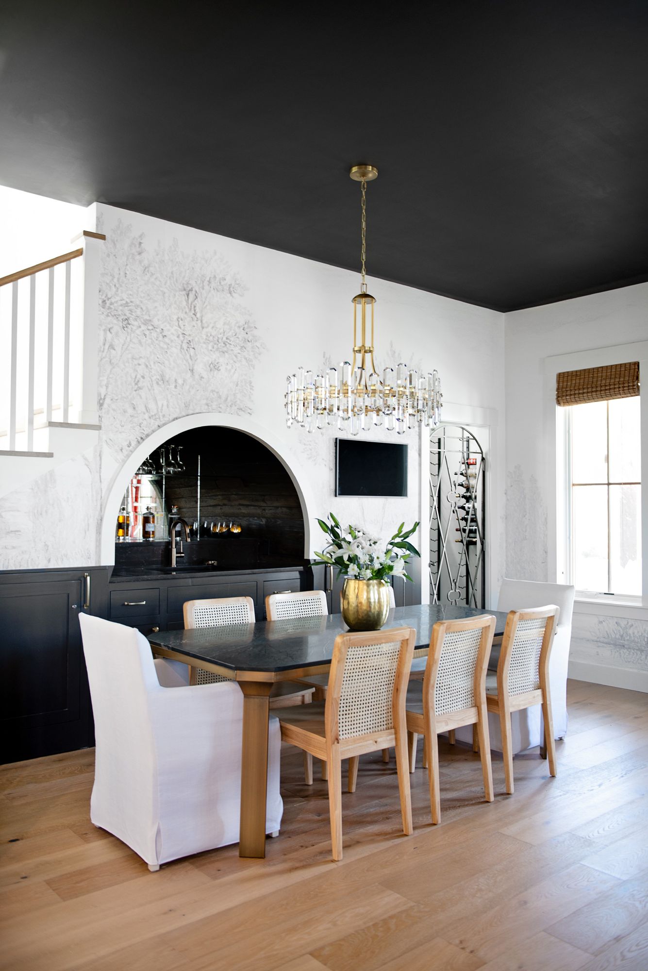 Crystorama Bolton 31"W Aged Brass 12-Light Crystal Chandelier