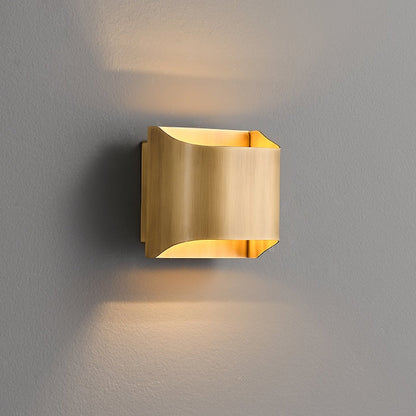 Leclerc Brass Wall Lamp