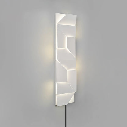 Shadows Grand Plug-in Sconce