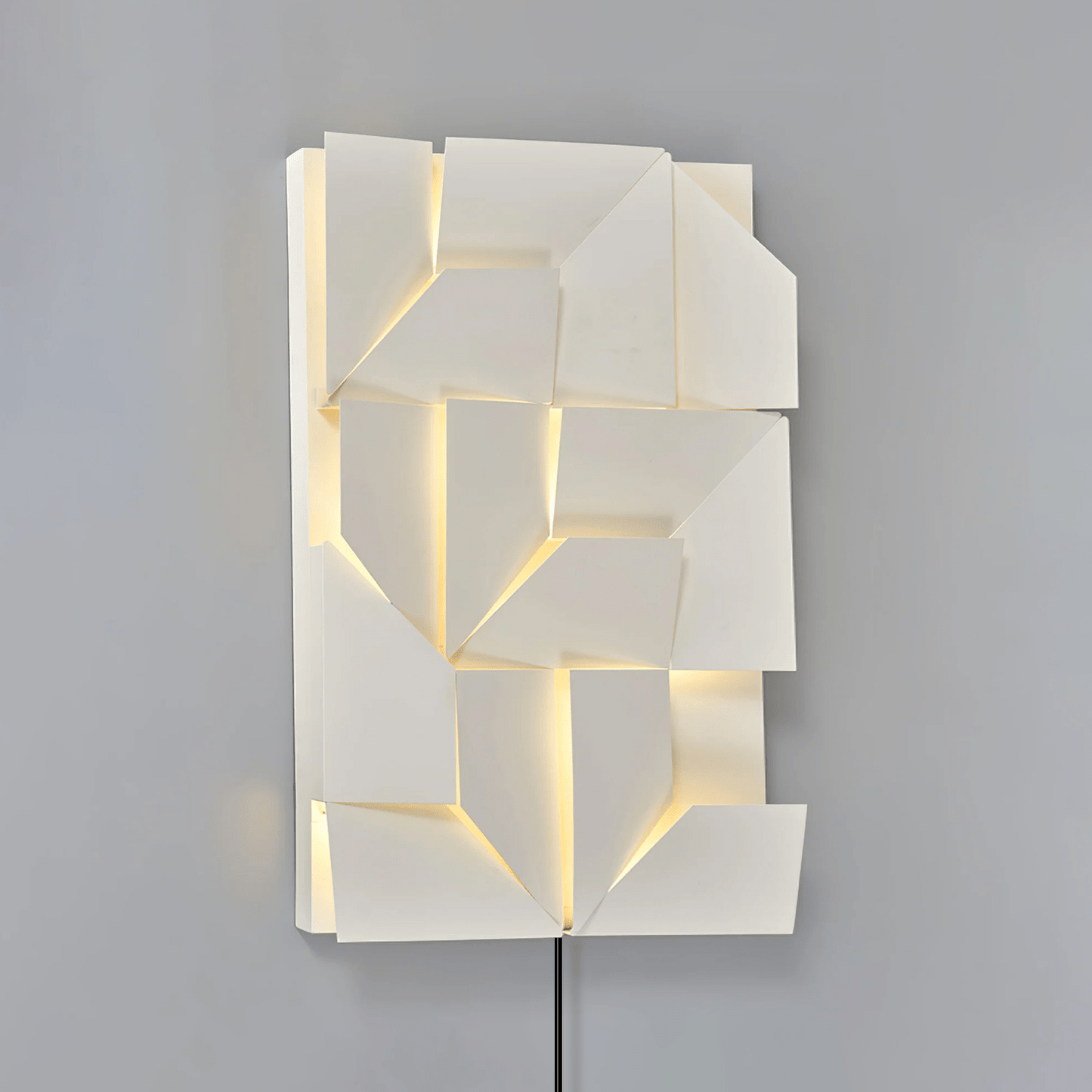 Shadows Grand Plug-in Sconce