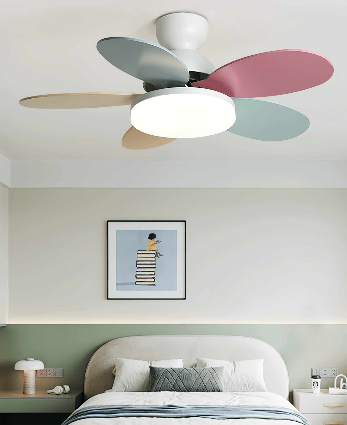 Petalo Ceiling Fan Light