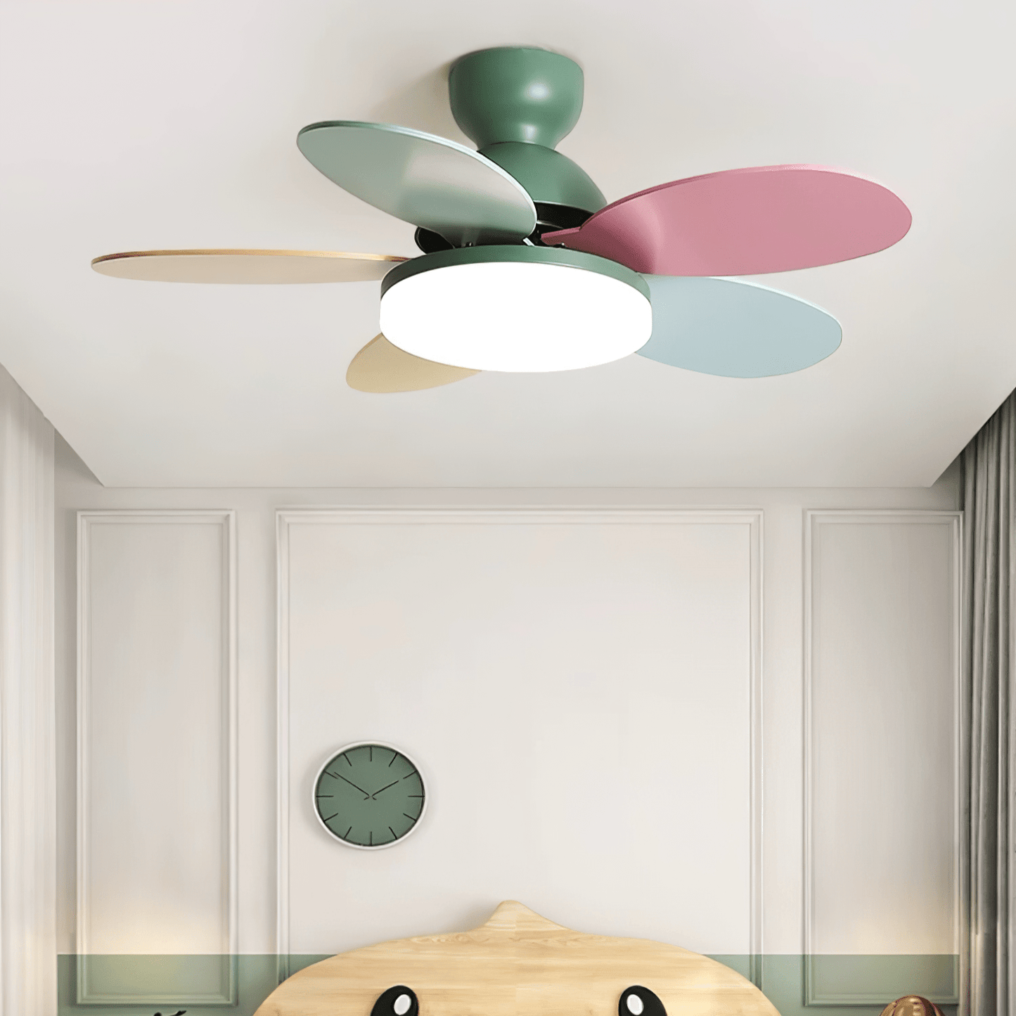 Petalo Ceiling Fan Light