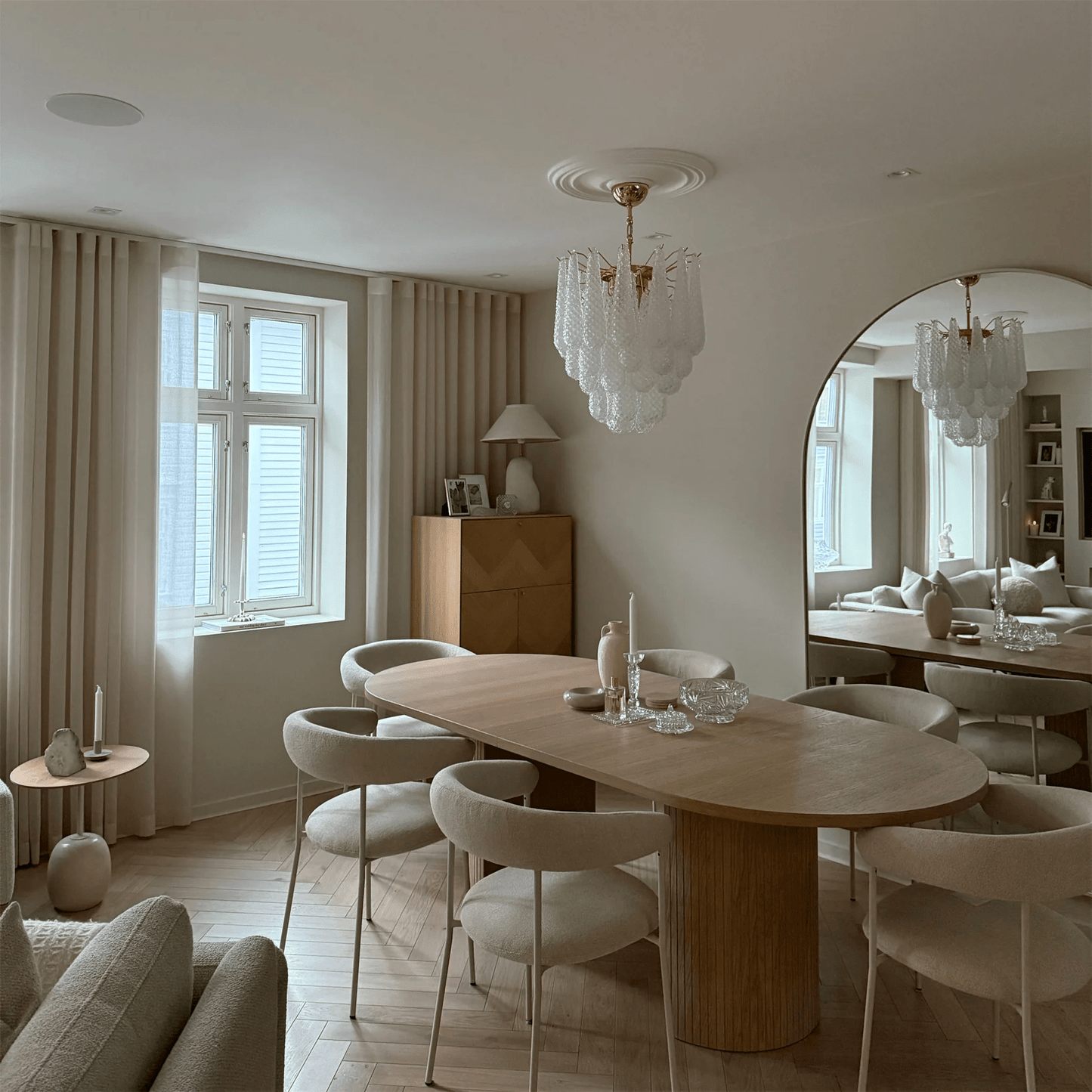 Viola Drop Chandelier