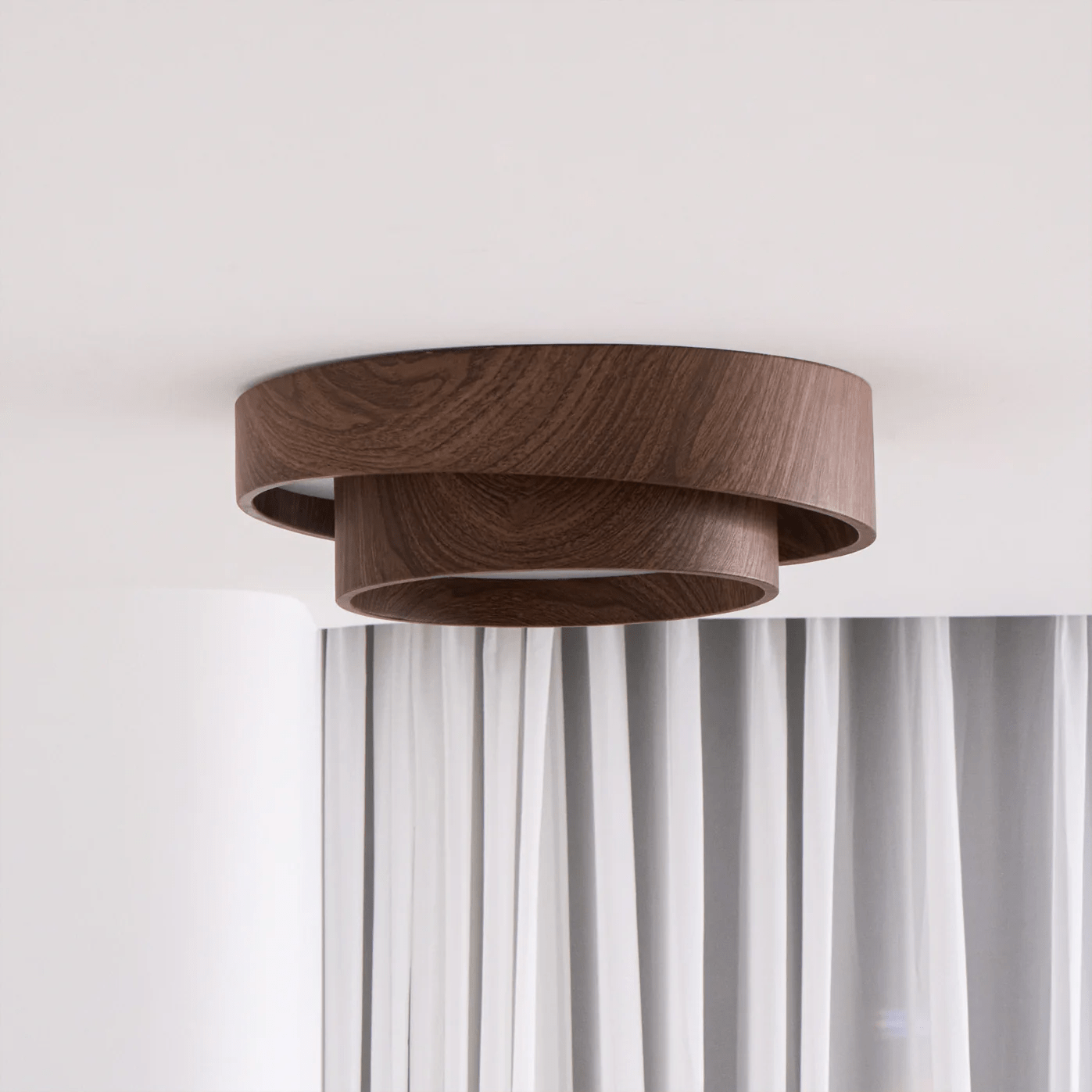 Vaako Ceiling Lamp