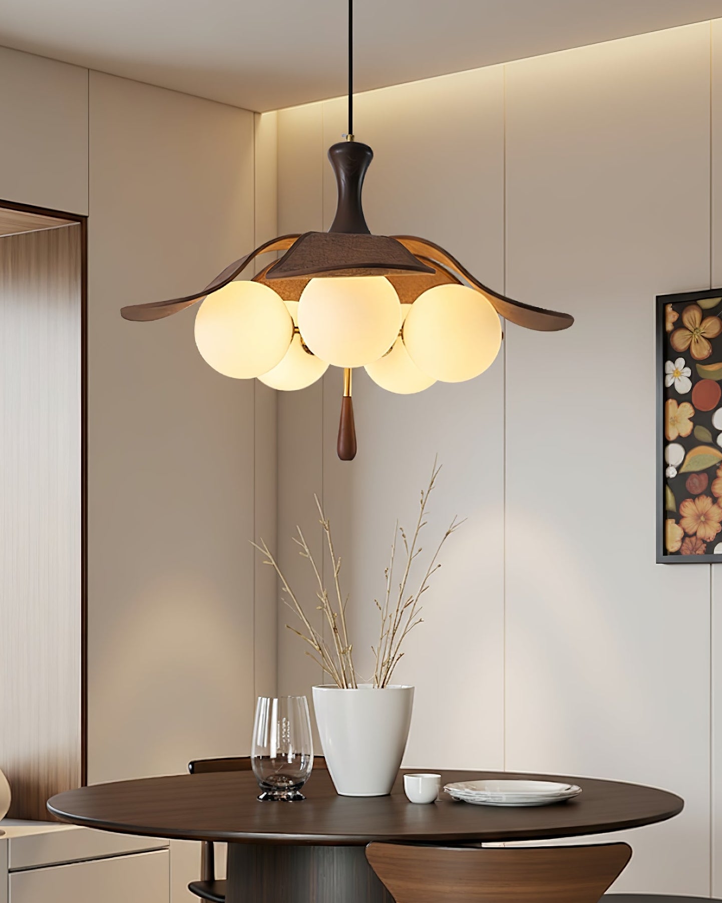Solyntha Pendant Light