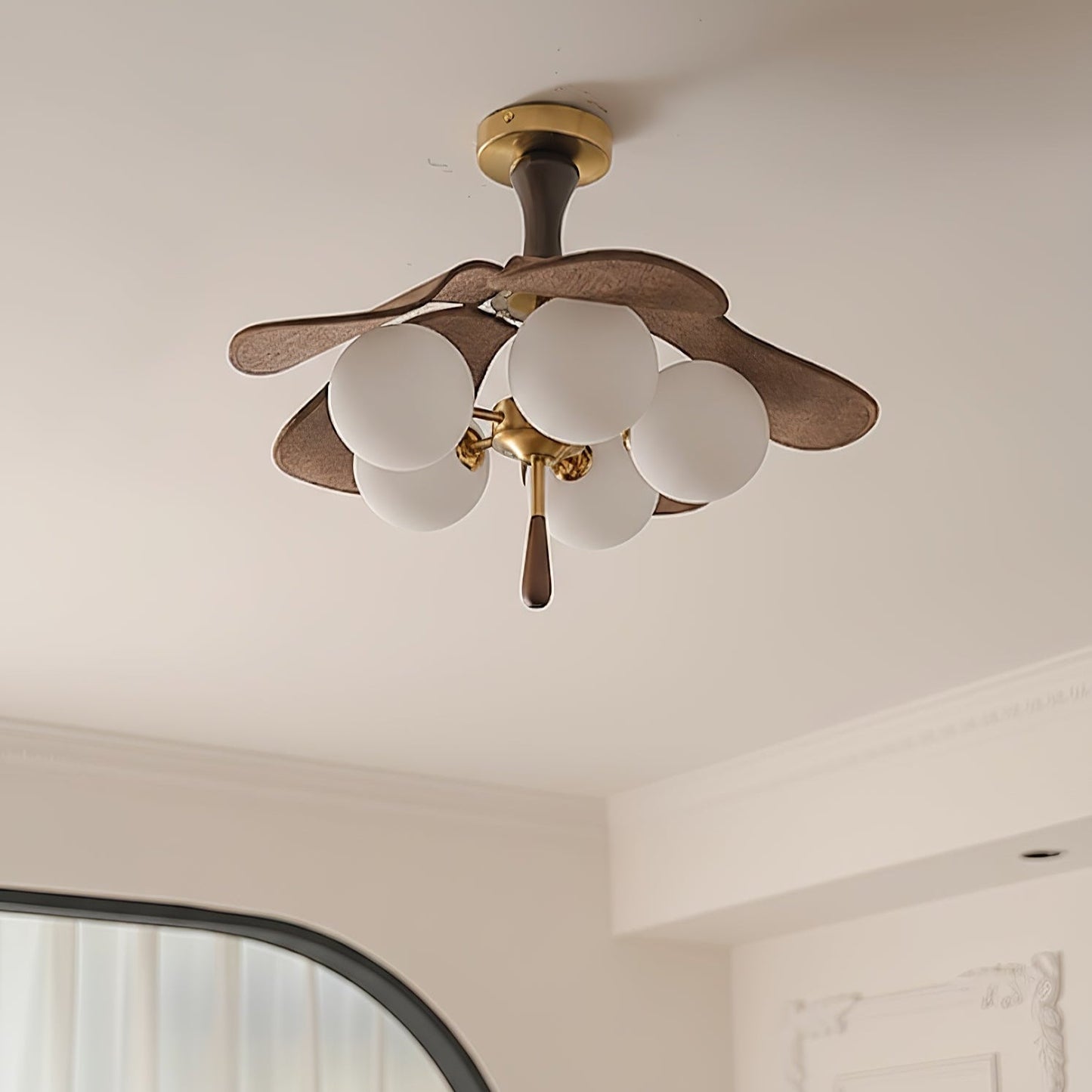 Solyntha Ceiling Light