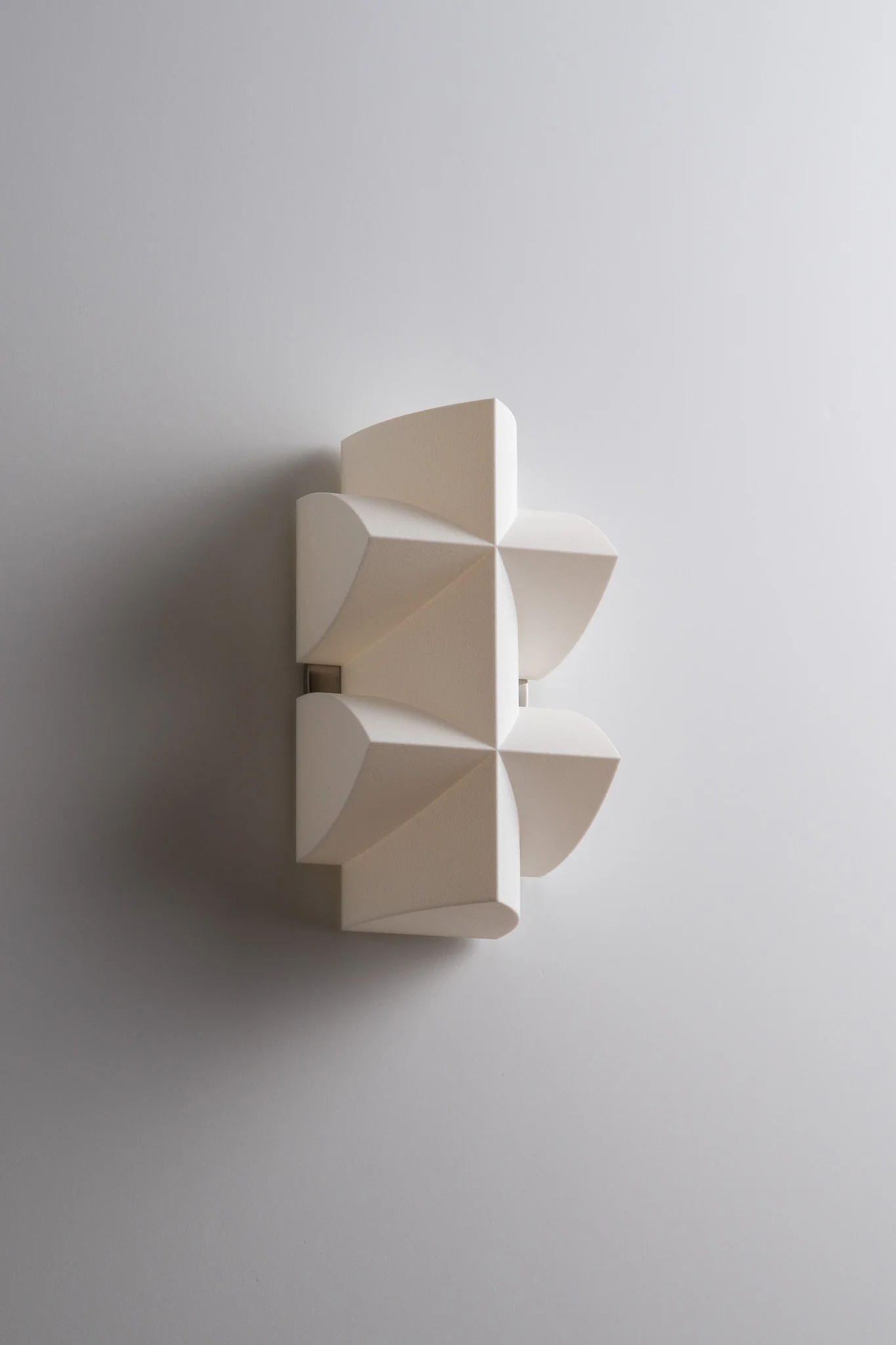 Naala Sconce