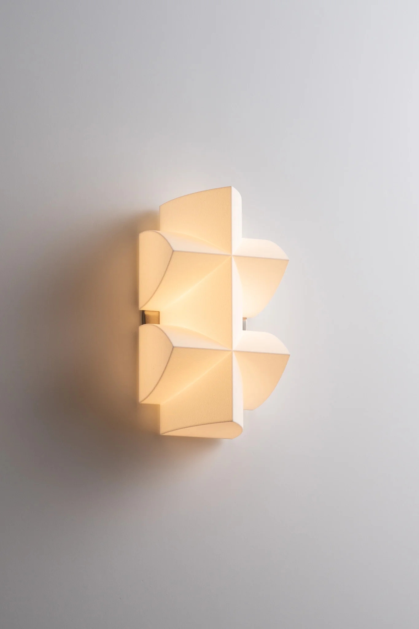 Naala Sconce