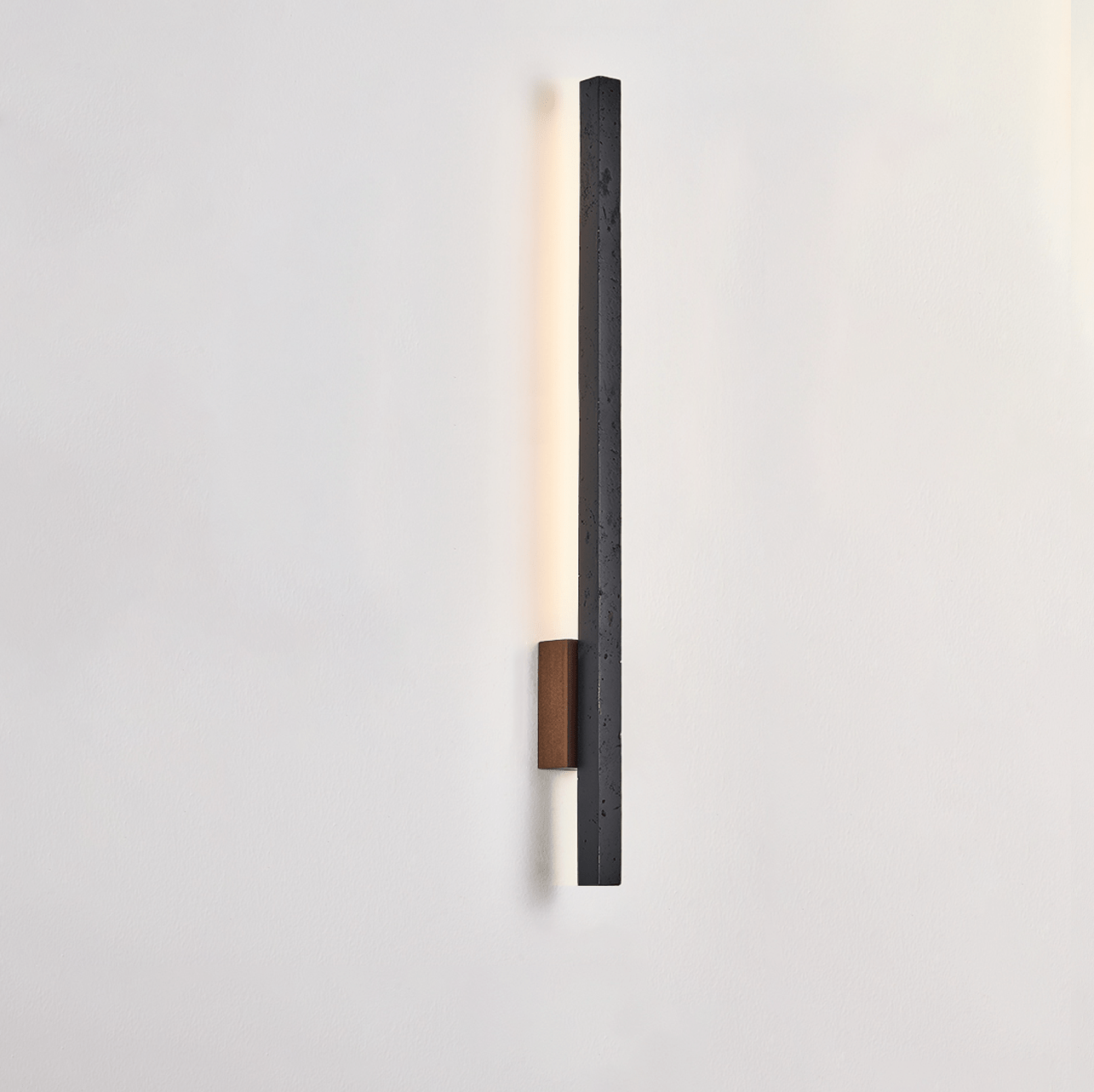 Horizon Pillar Sconce