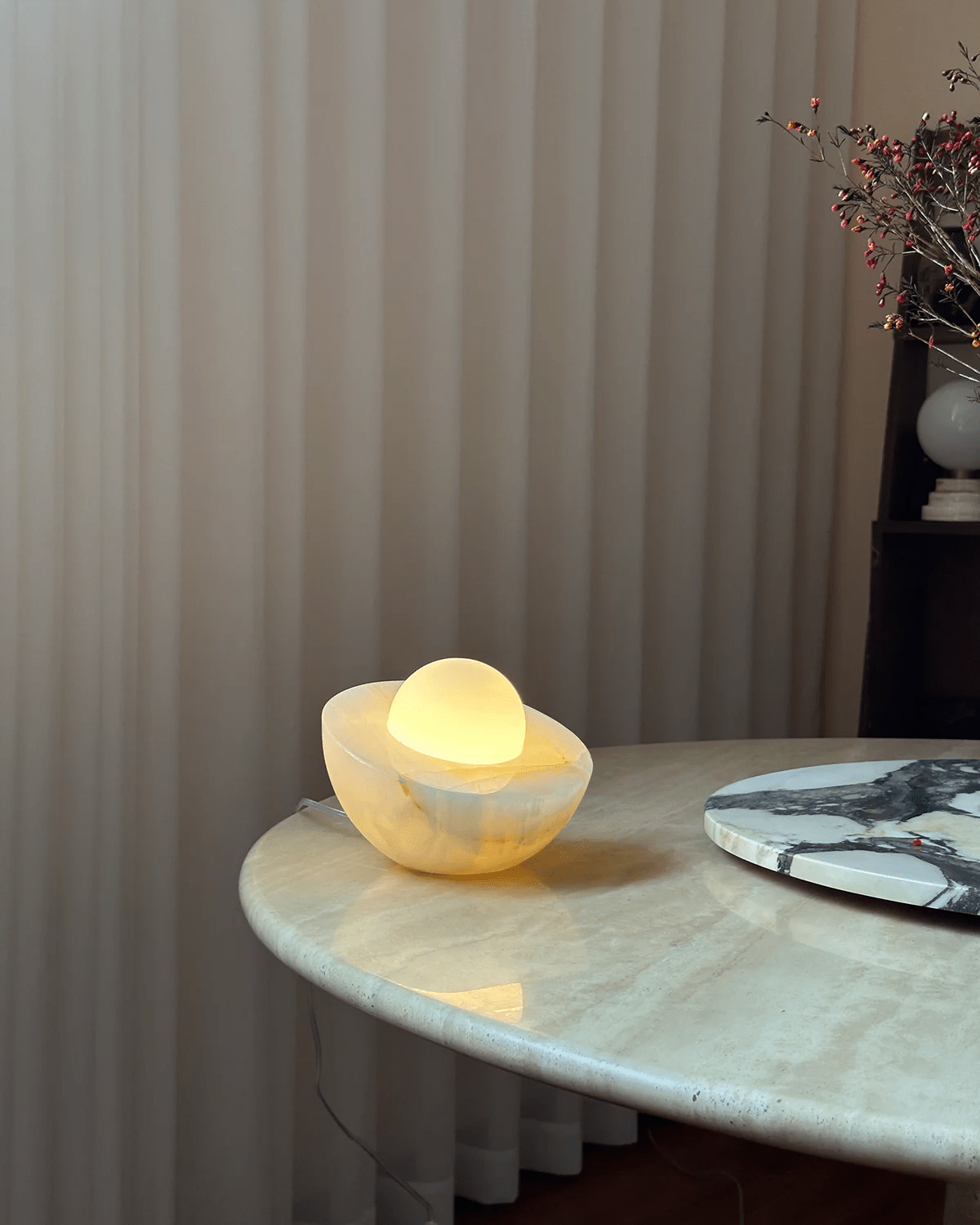 Halo Pebble Stone Table Lamp