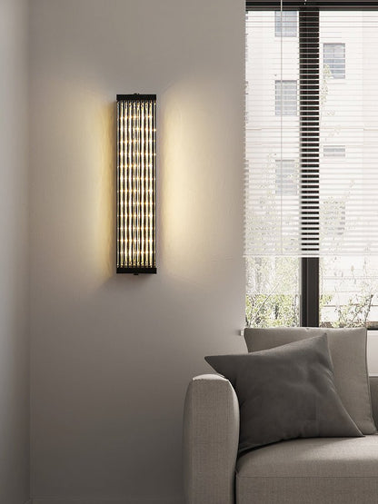 Luma Column Wall Light