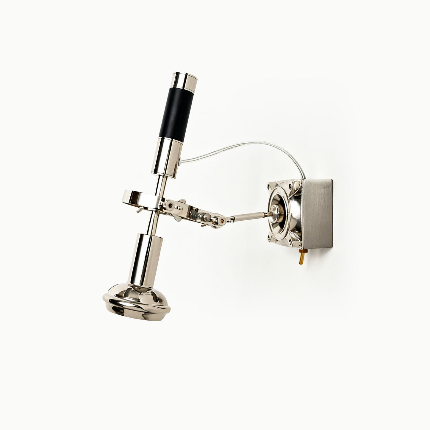 Urban Edge Wall Lamp