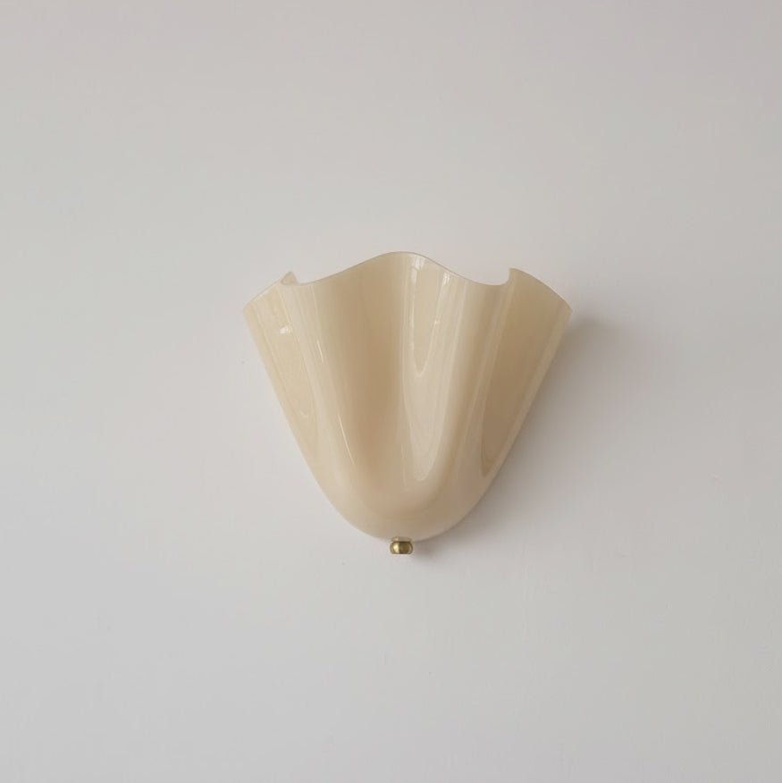 Petalia Wall Light