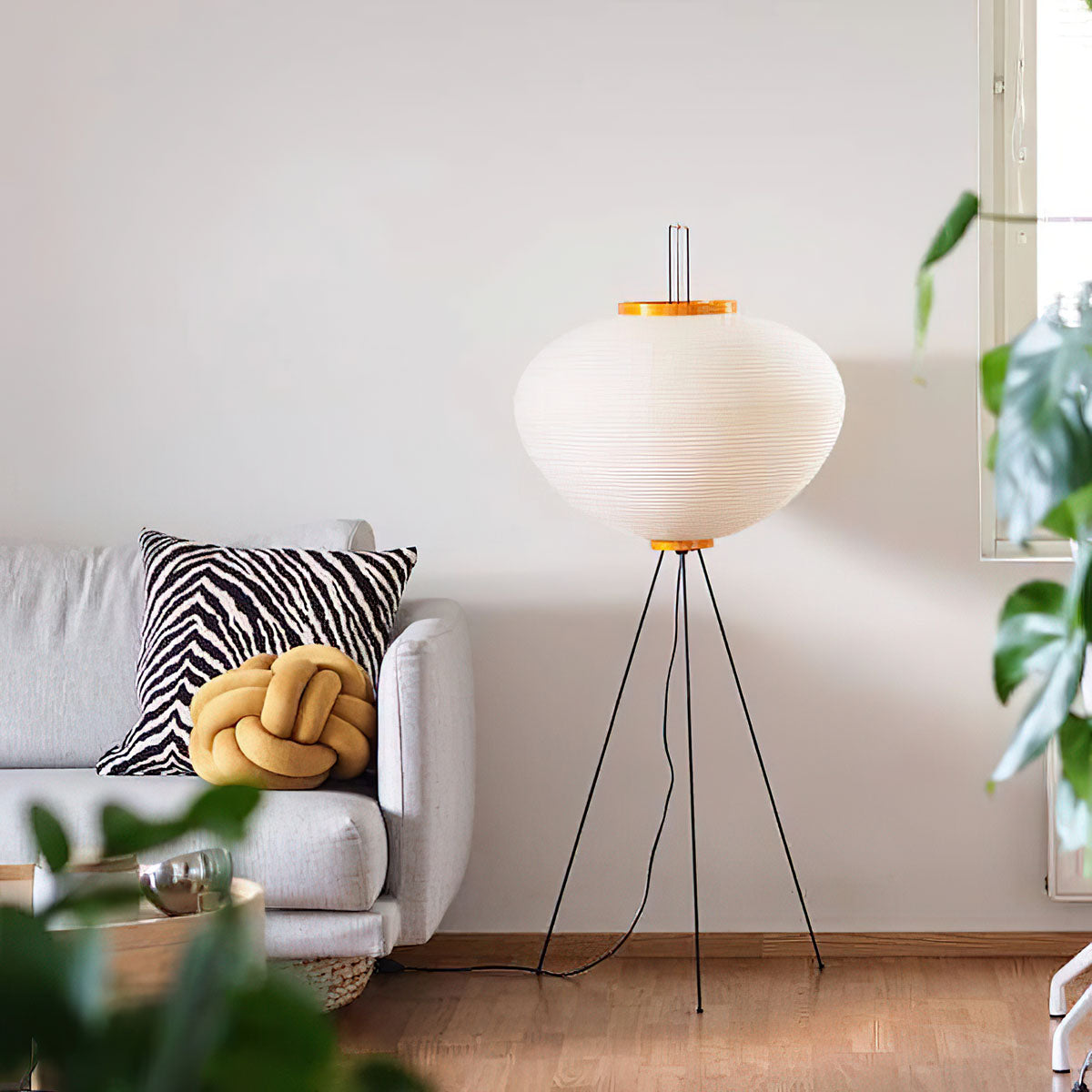 Rice Paper Free-standing Lamp Floor Lamp