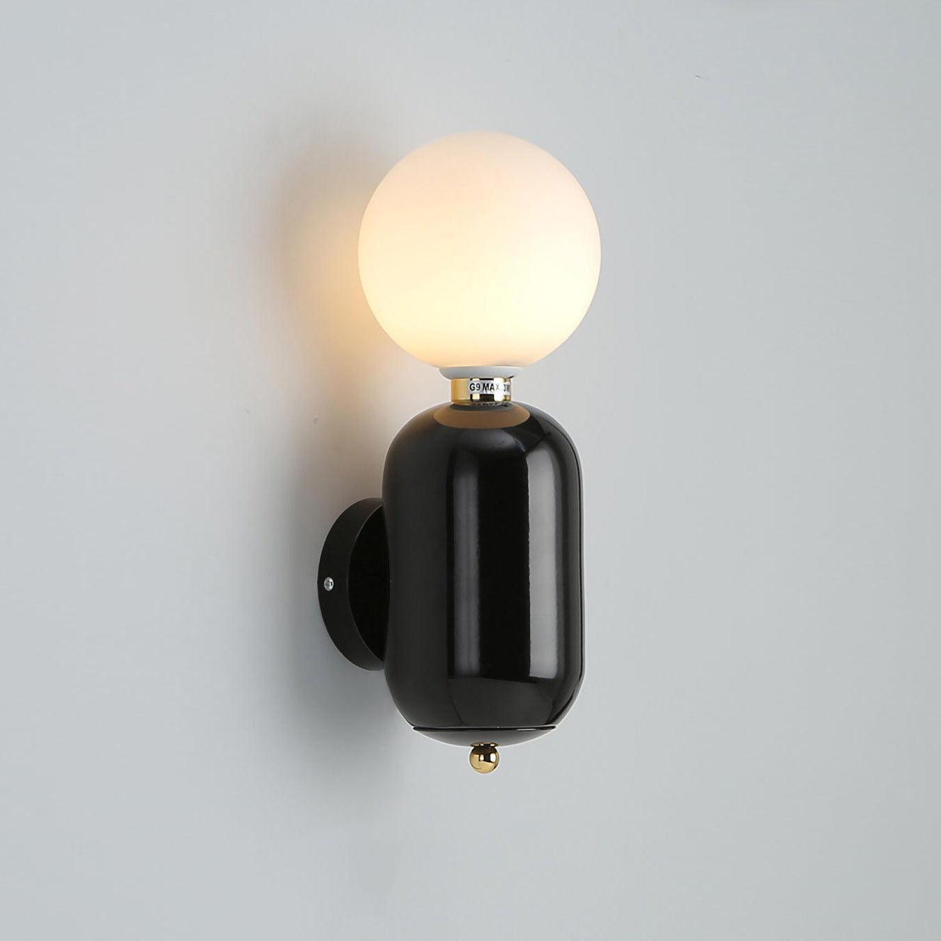 Kade Wall Light