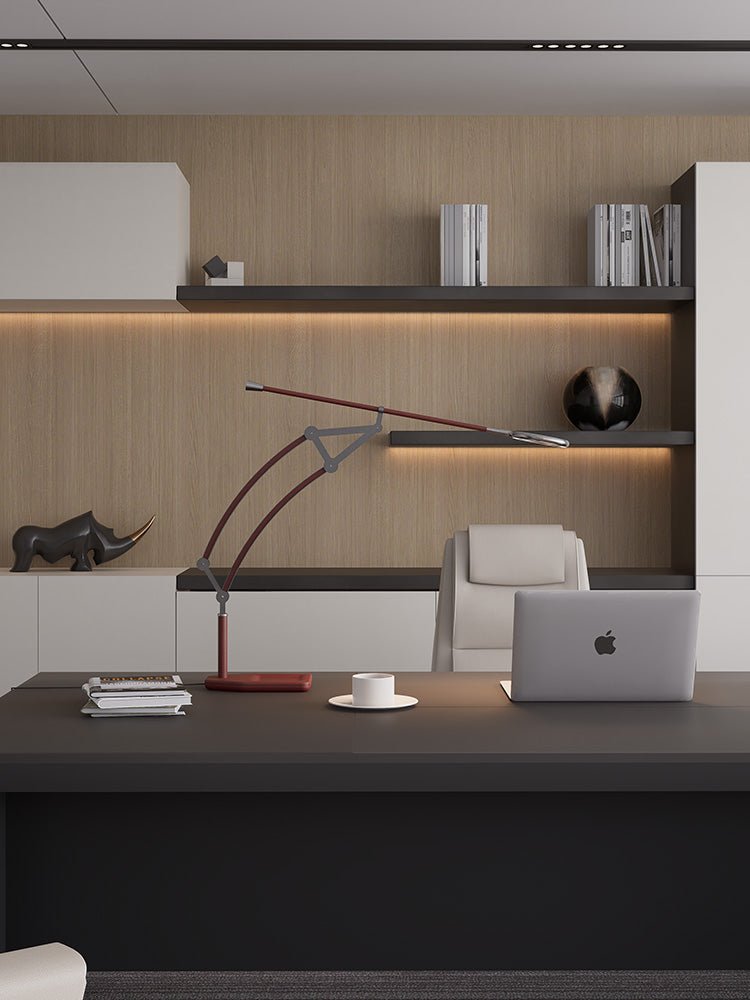 Adjustable Articulated Task Lamp