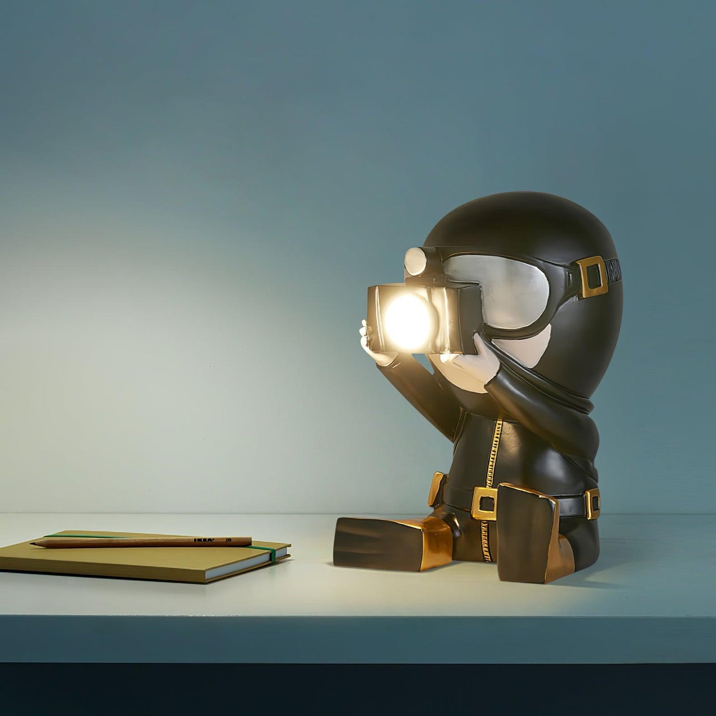 Adventurer Resin Table Lamp