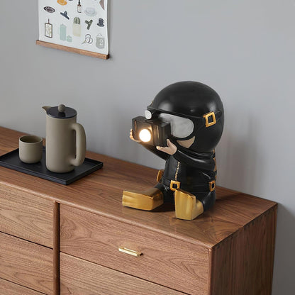 Adventurer Resin Table Lamp