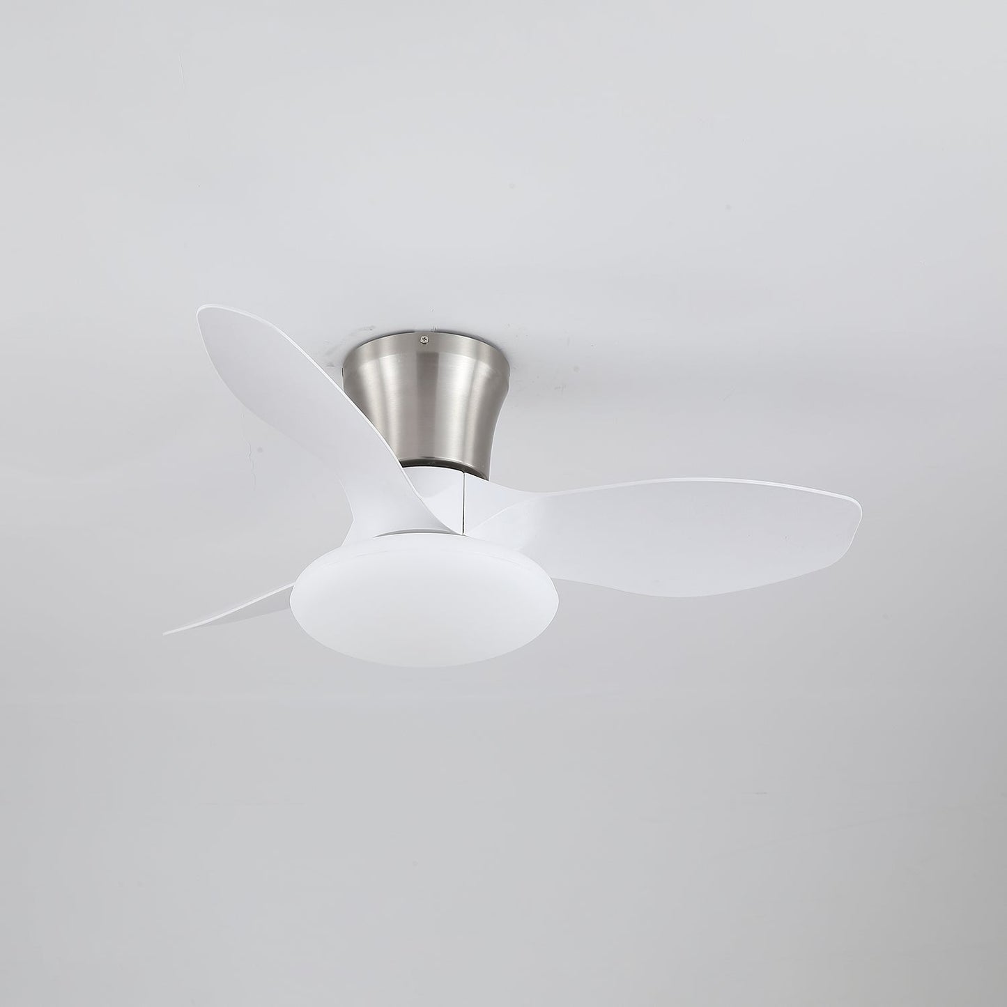Aeris Curve Ceiling Fan Light