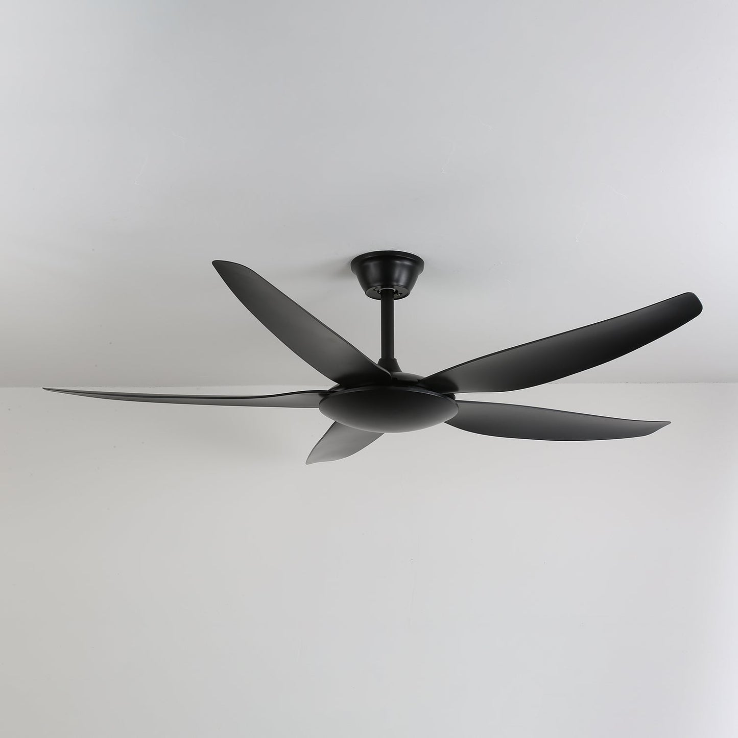 Aeron Noir Ceiling Fan