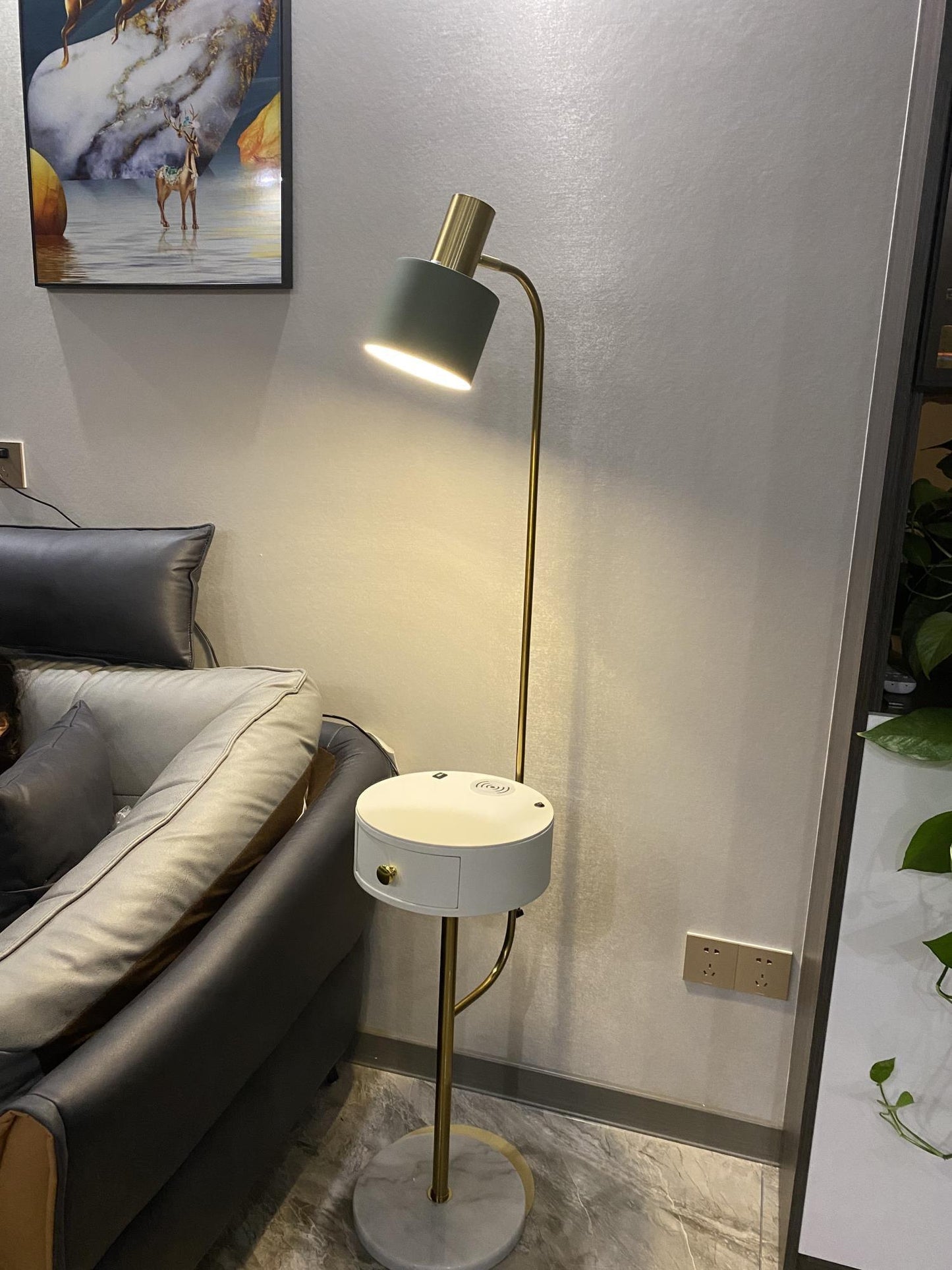 Agueda Floor Lamp