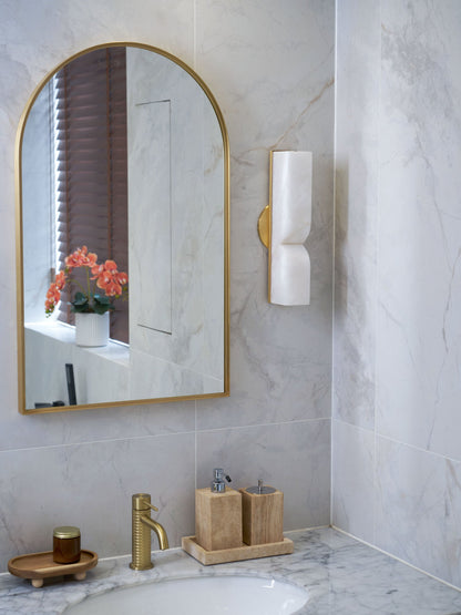 Alabaster Essence Plug-in Wall Sconce