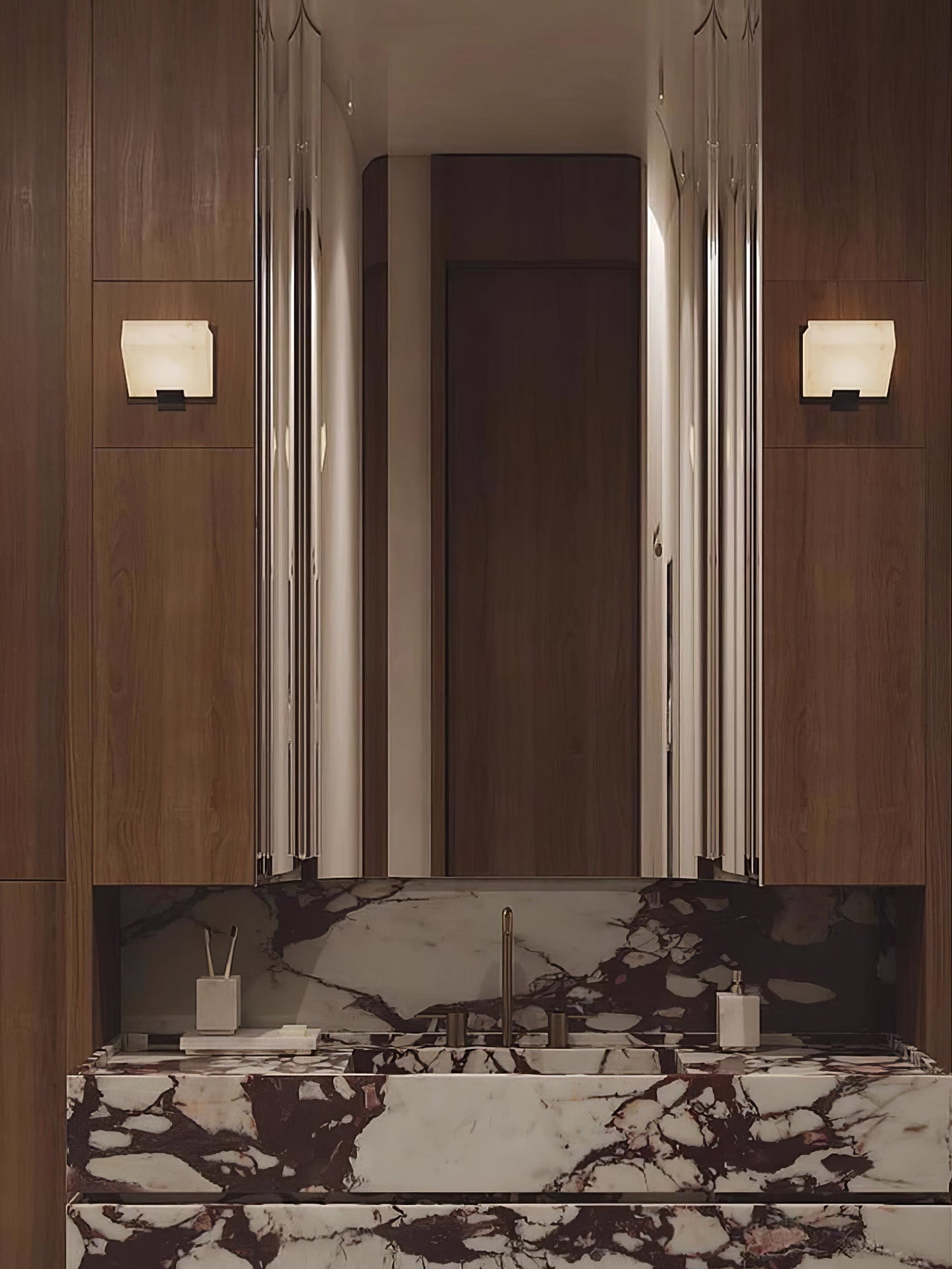 Alabaster Staircase Plug-in Wall Lamp