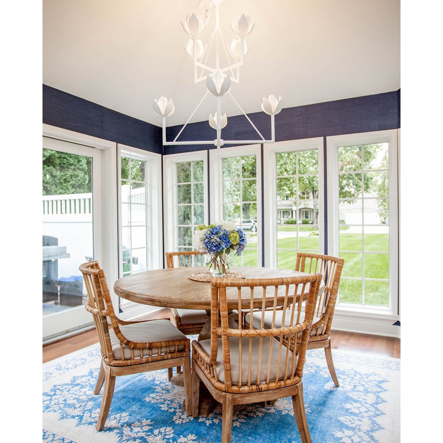 Alberto Lotus Bloom Chandelier