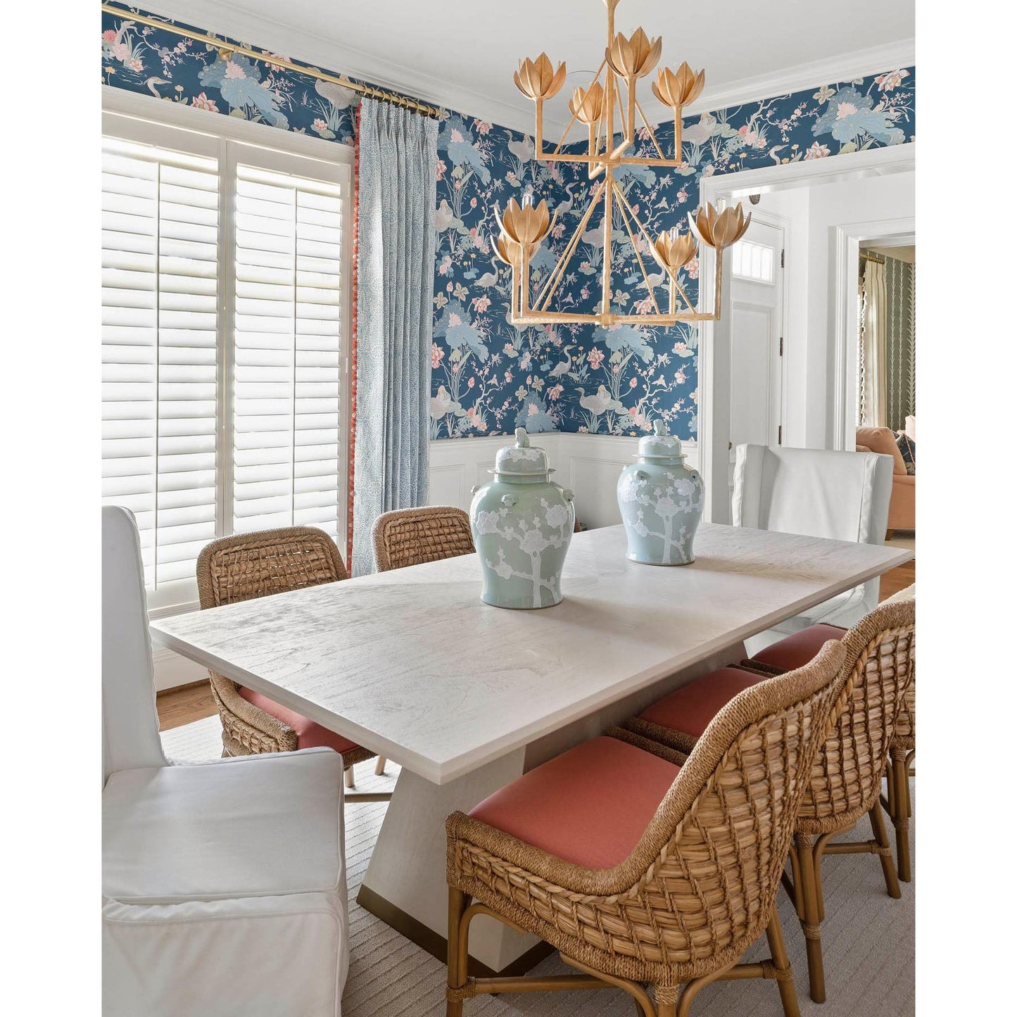 Alberto Lotus Bloom Chandelier