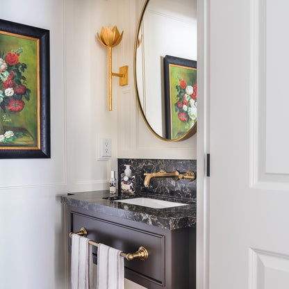 Alberto Lotus Bloom Wall Lamp