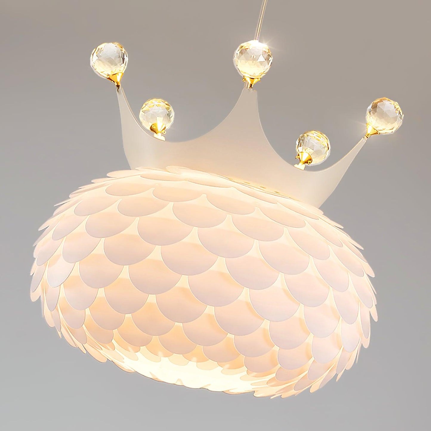 Aluvia Crown Pendant Lamp