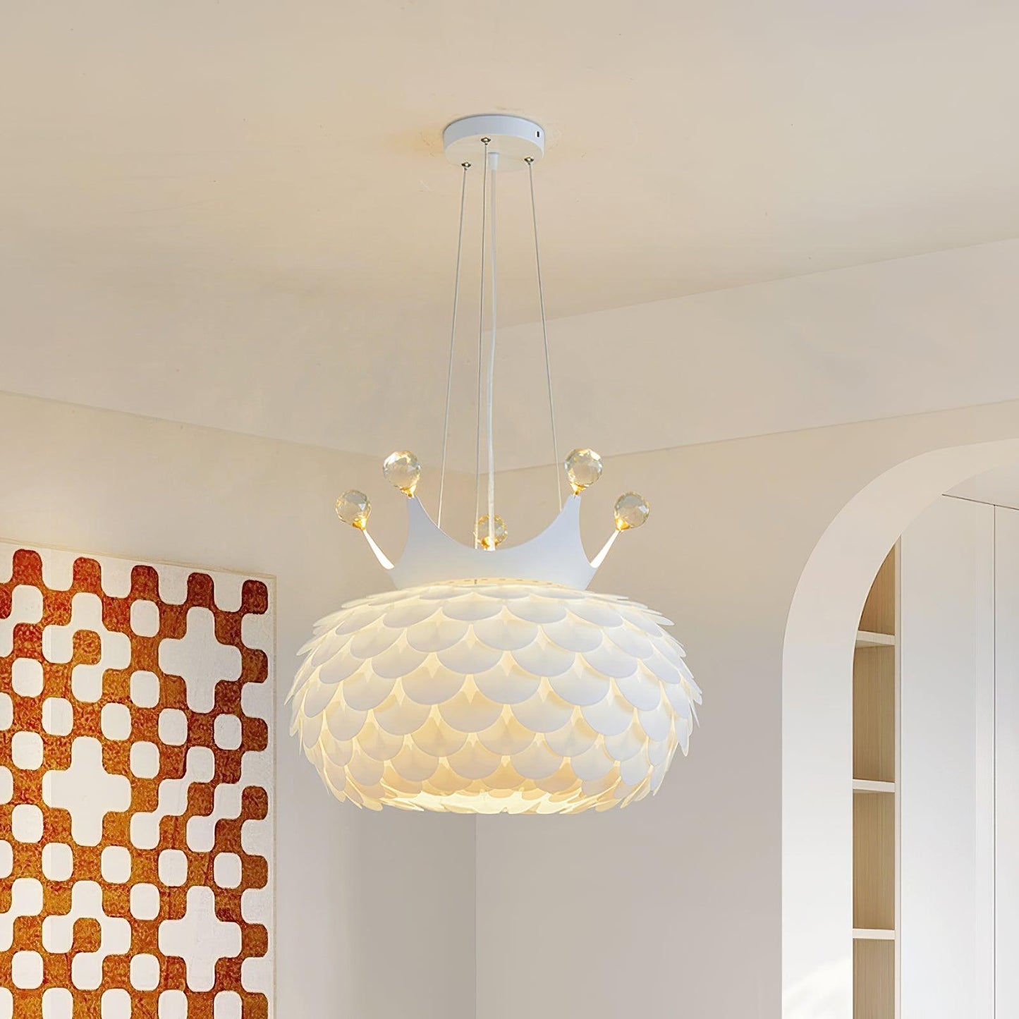 Aluvia Crown Pendant Lamp