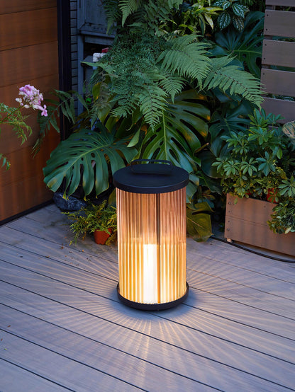 Lantern Garden Post light Outdoor Light