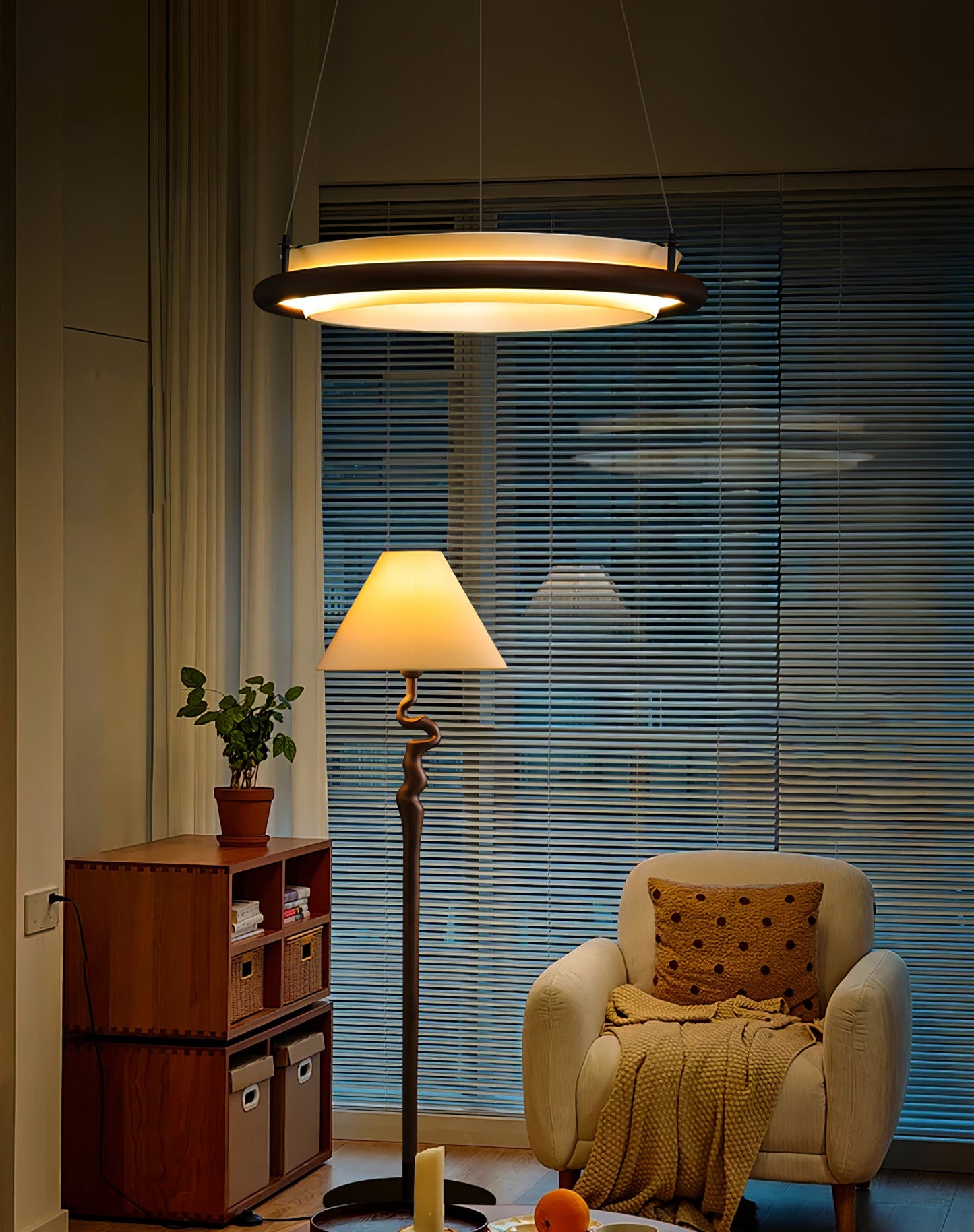 Archelo Pendant Light