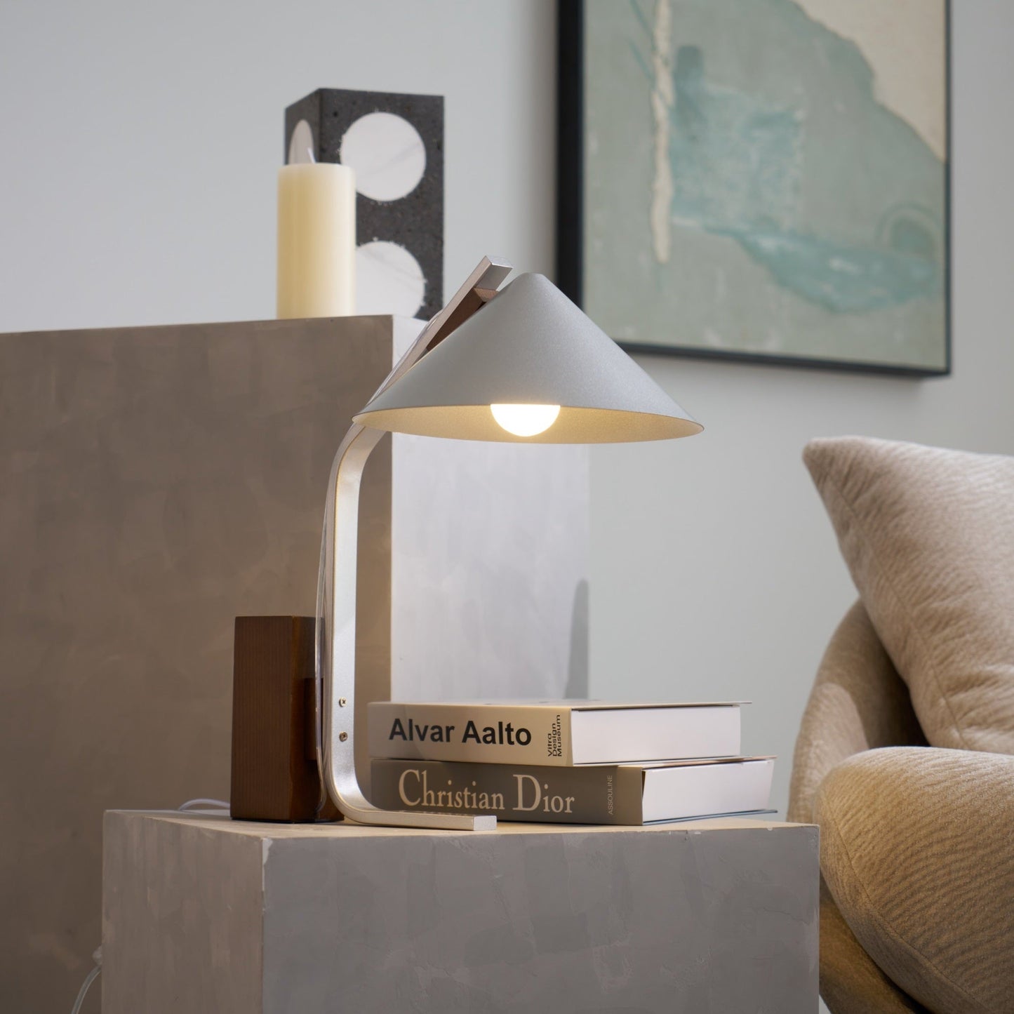 Arclune Desk Lamp