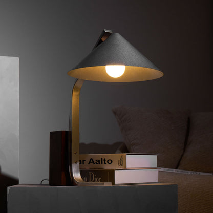 Arclune Desk Lamp