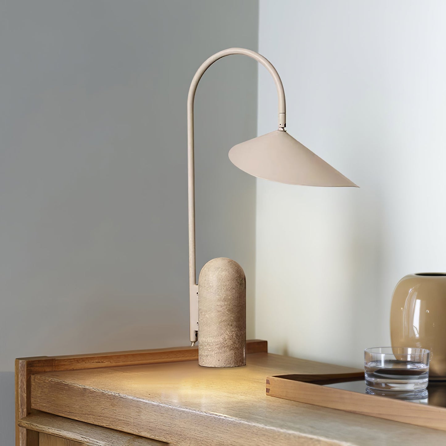 Arum Table Lamp