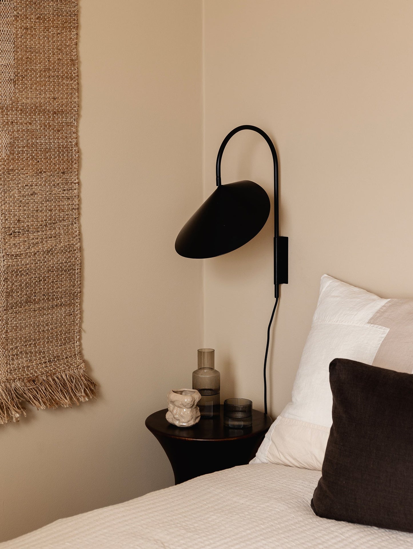 Alocasia Swivel Plug-in Wall Lamp