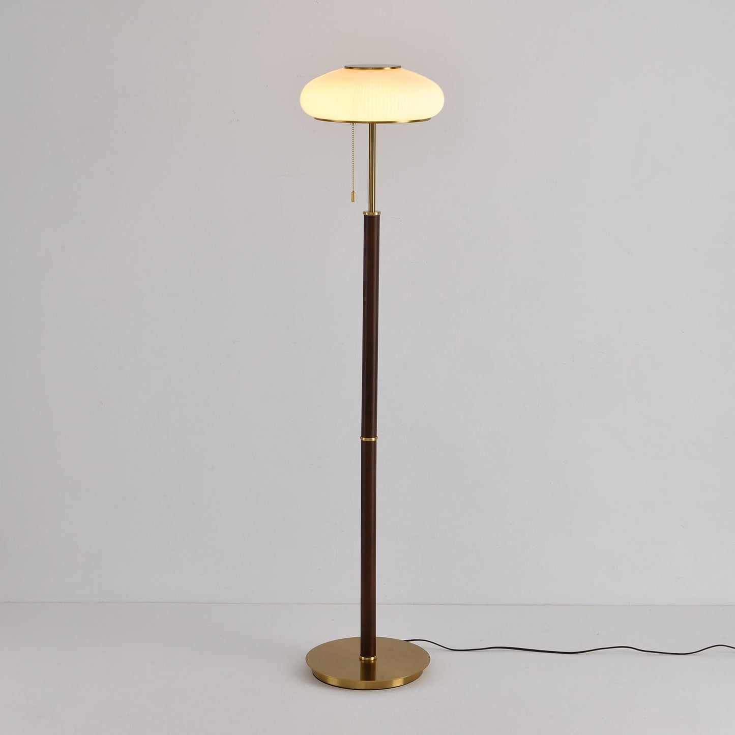 Arvia Floor Lamp