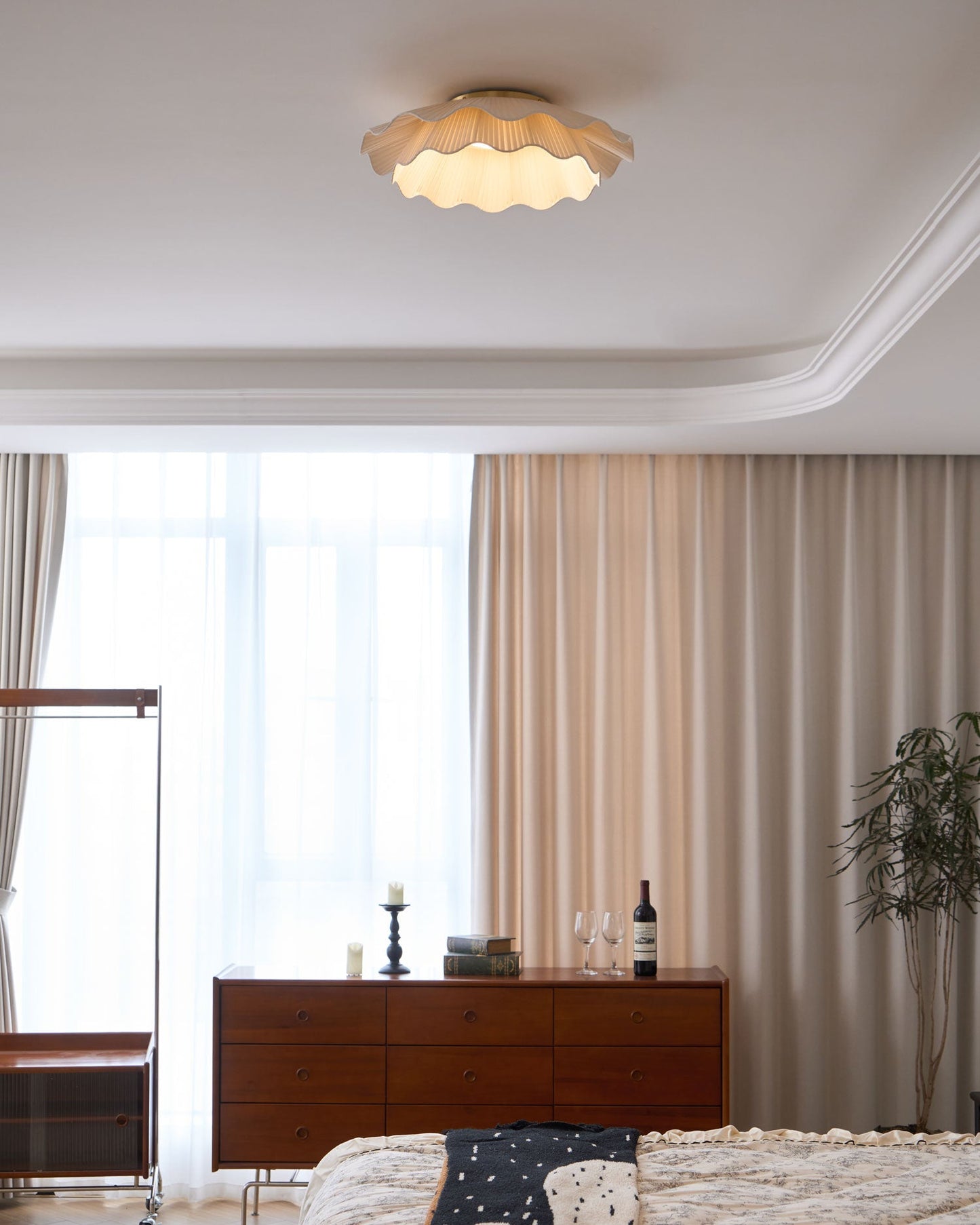 Arwen Fabric Wave Ceiling Lamp