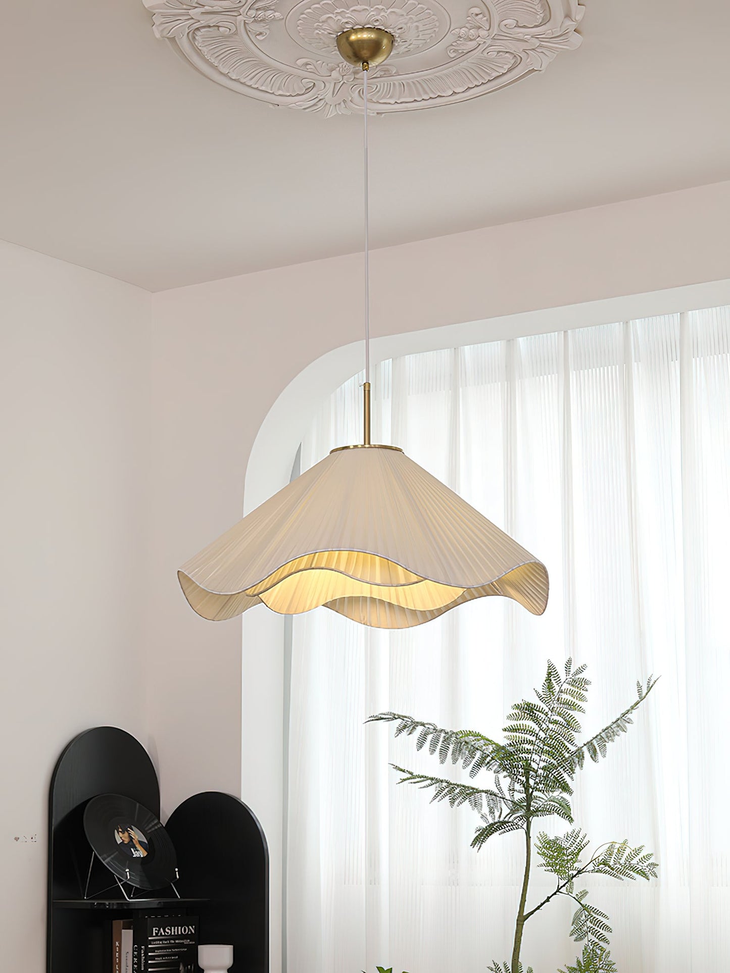 Elara Houselight Pendant Light