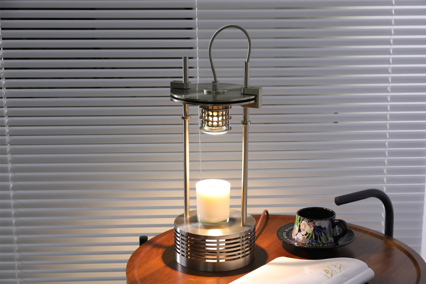 Aurosteel Aroma Table Lamp