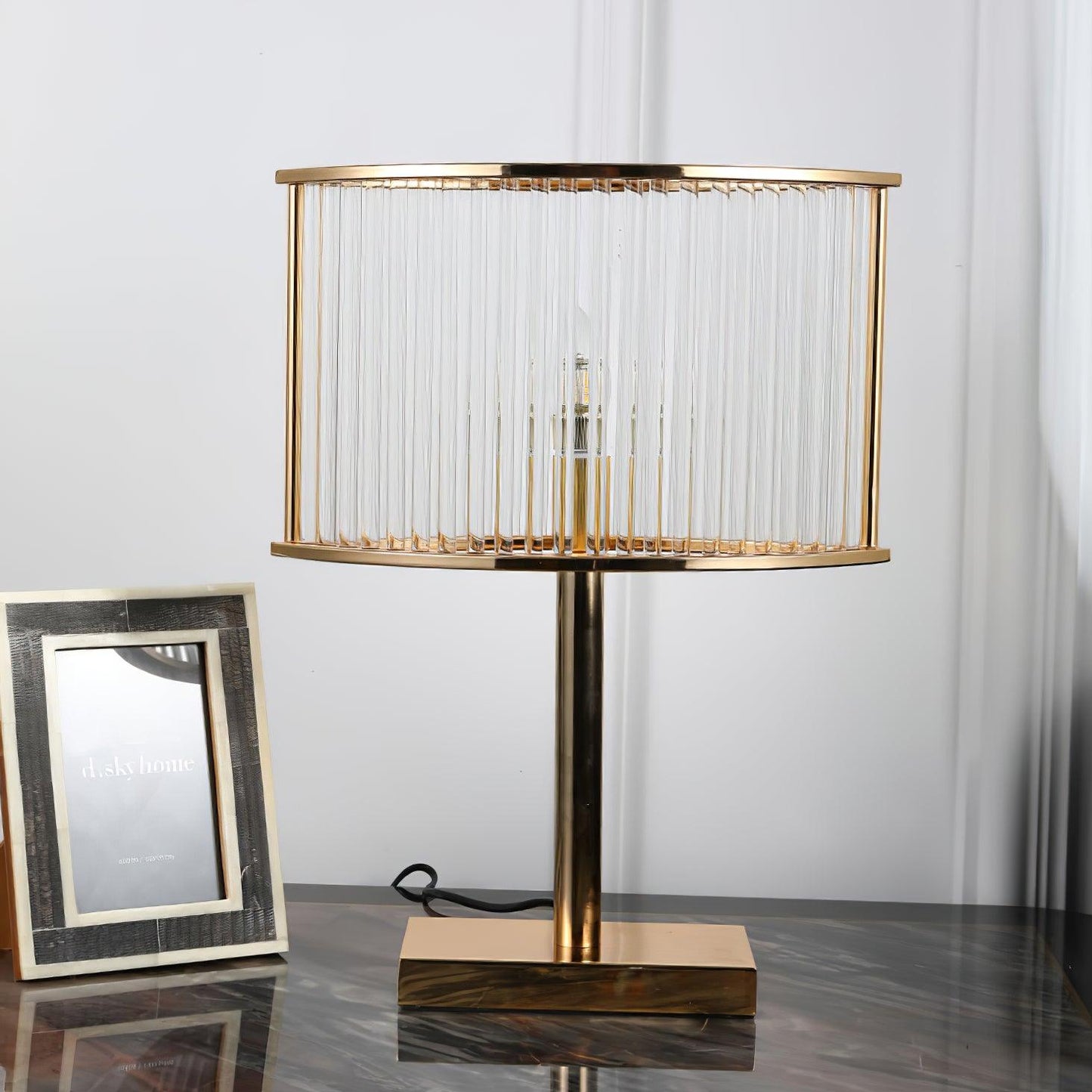 Avano Table Lamp