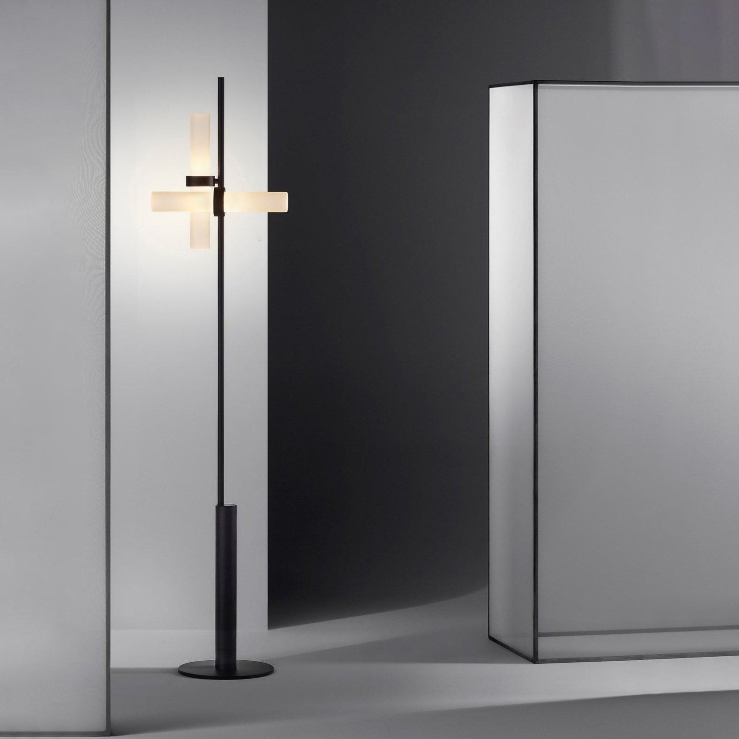 Axis Modular Floor Lamp