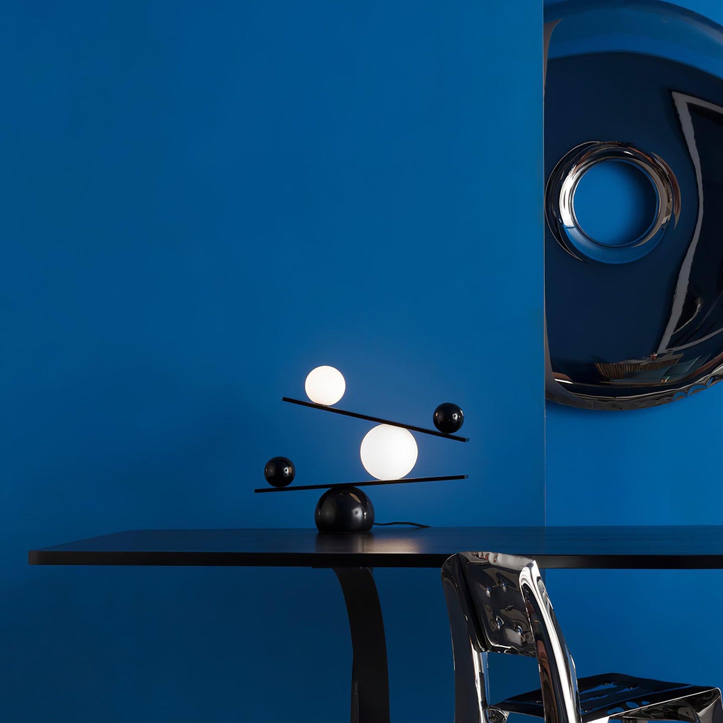 Balance Table Lamp