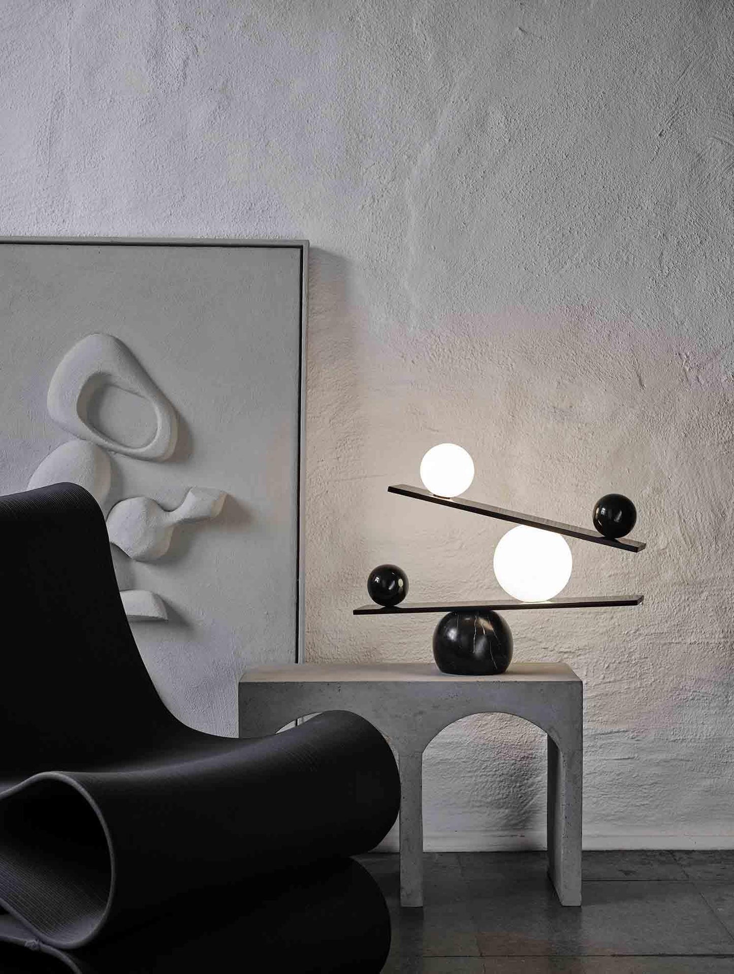 Balance Table Lamp